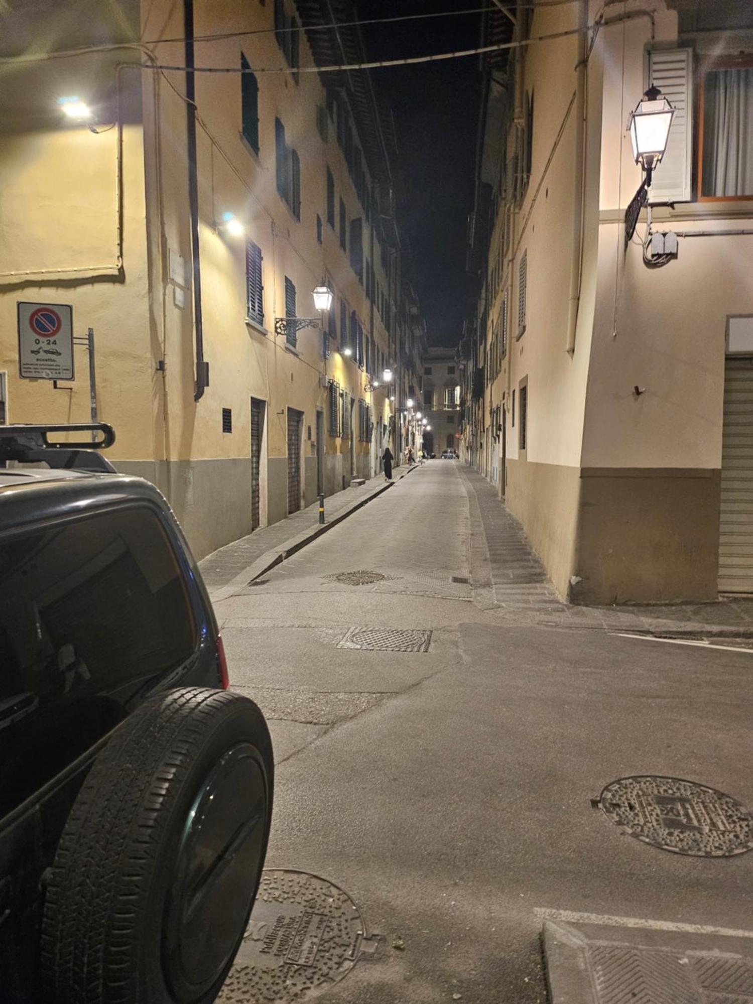 Mini Studio Very Central Close To The Train Station Firenze Bagian luar foto